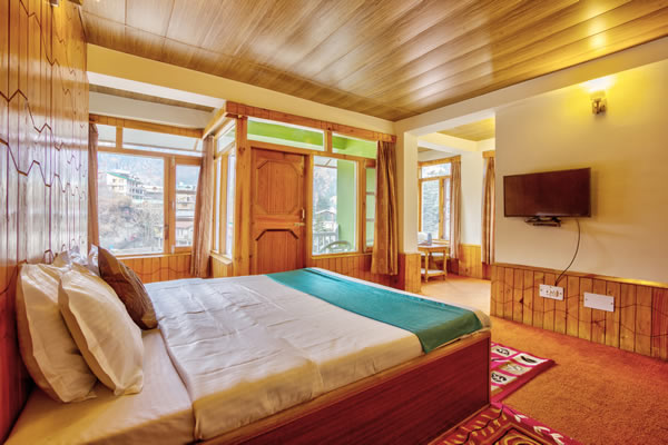 Rooms with Mountain View